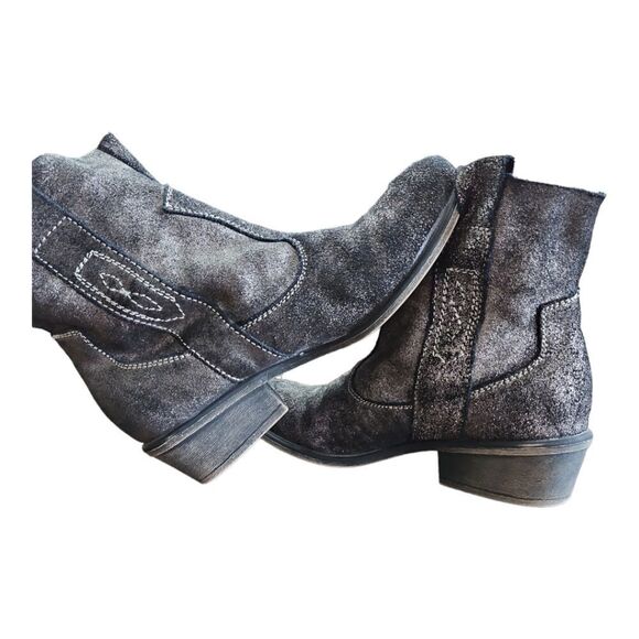 CHARLES by Charles David Pewter Sparkly Short Cowboy Boots Size 6 - Picture 4 of 7